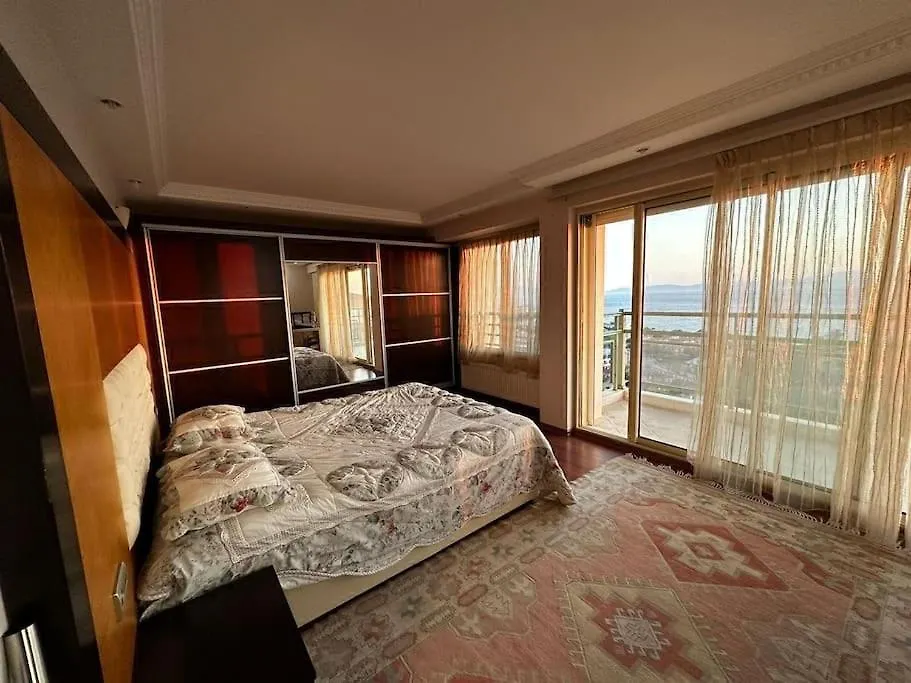 Villa 6 Rooms 1 Living Room Magnificent Sea View Kusadası Turquie