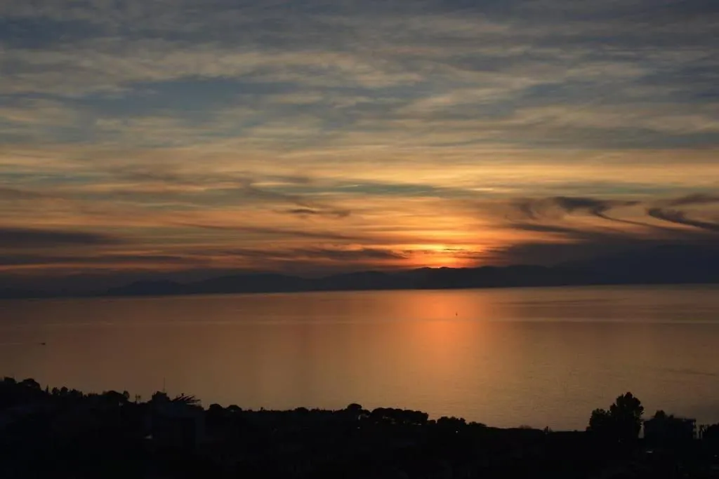 Villa 6 Rooms 1 Living Room Magnificent Sea View Kusadası